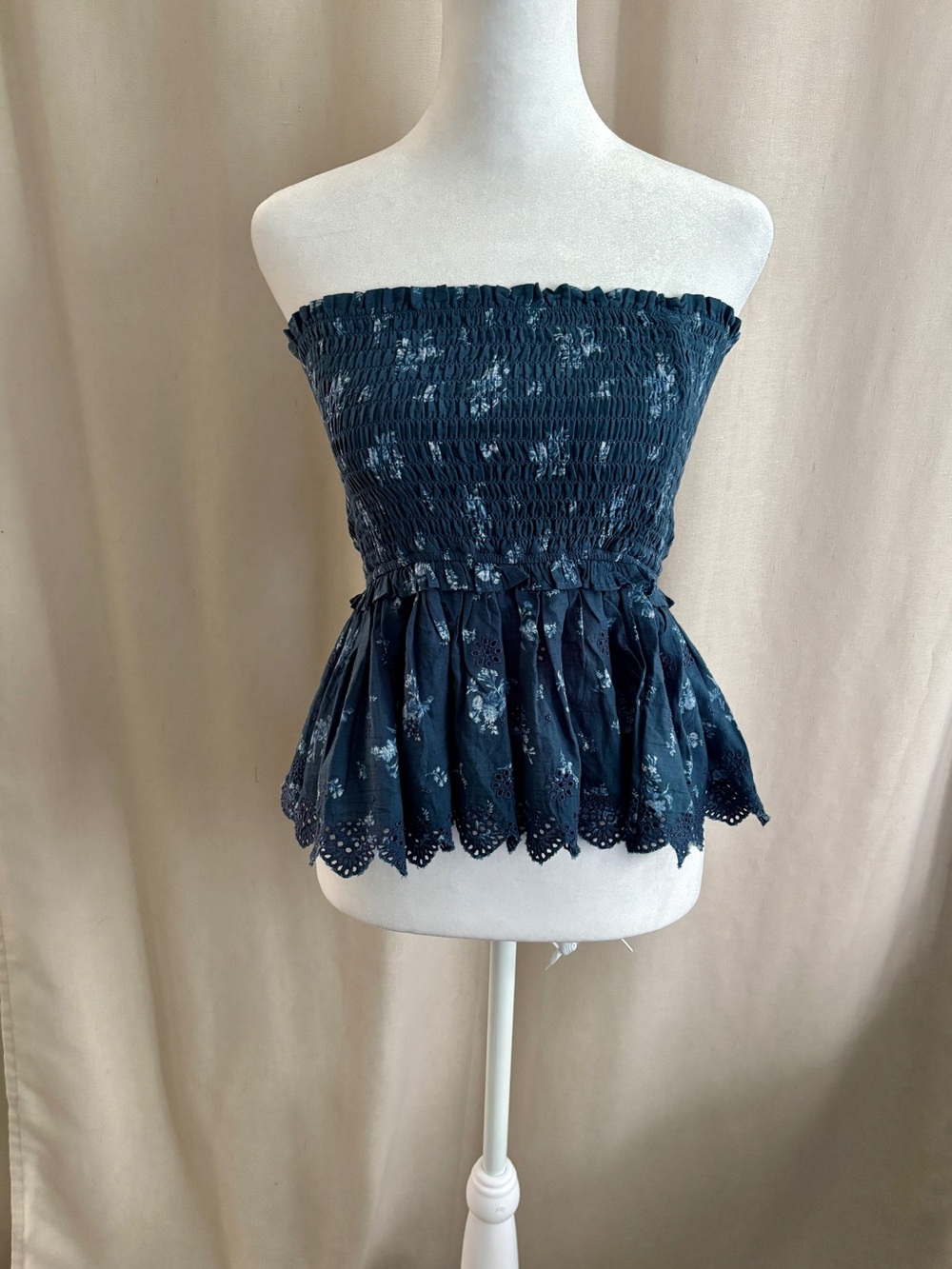 American Eagle Poplin Peplum Tube Top — Blue Floral | M